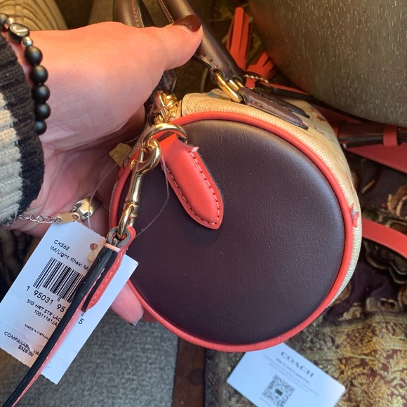 Authentic COACH sign.coated canvas/smooth leather ❤️⭐️zip top satchel/ Crosby - Picture 5 of 16